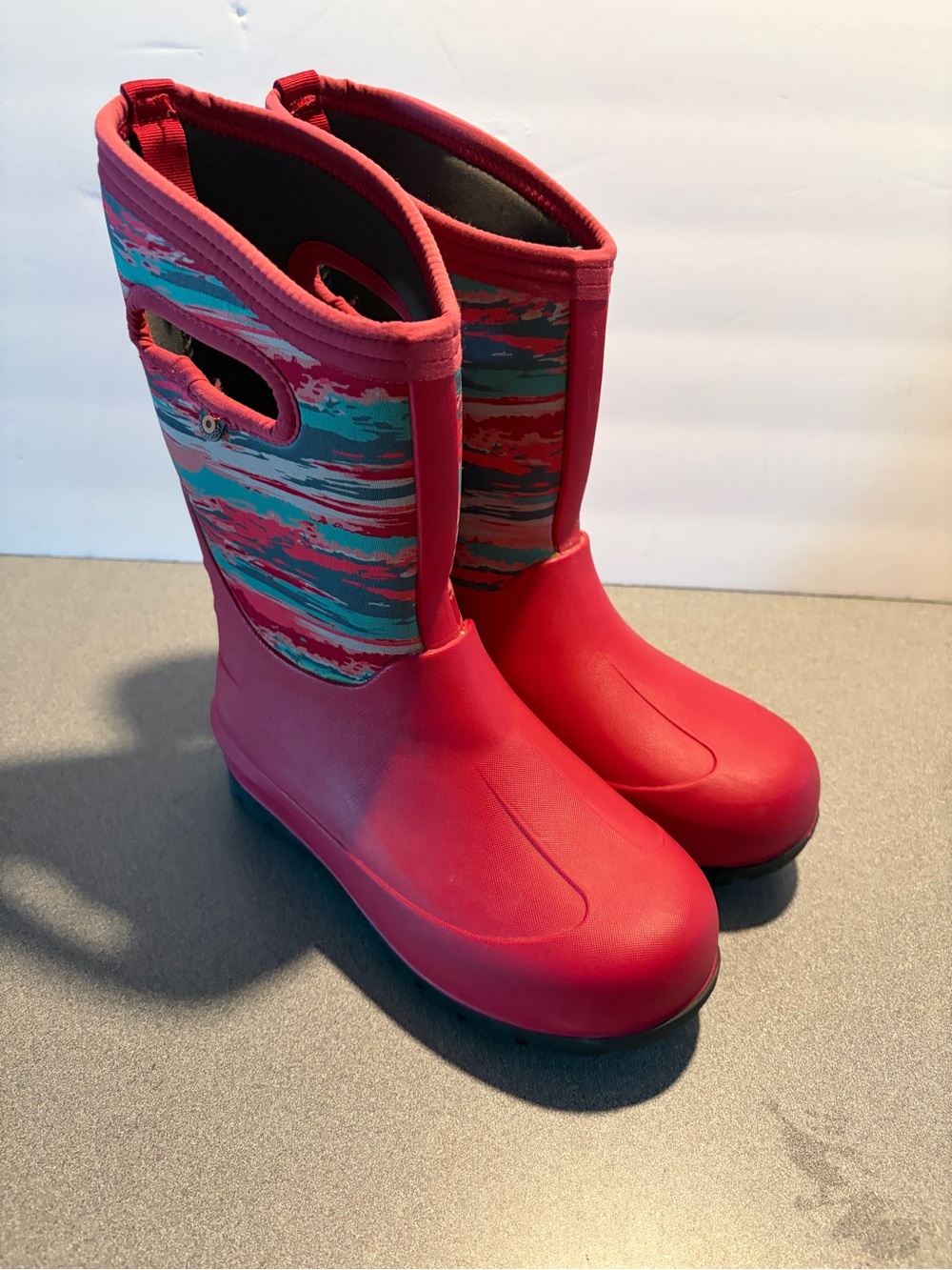 Bogs Girls Youth Size 5 Neo Classic Sunset Handle Pull On
Waterproof Winter Boot